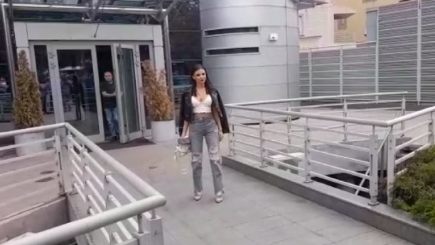 RODILA SAM SA 17, OTAC ME SE ODREKAO! Anita Stanojlović za Alo! progovorila o svom burnom životu