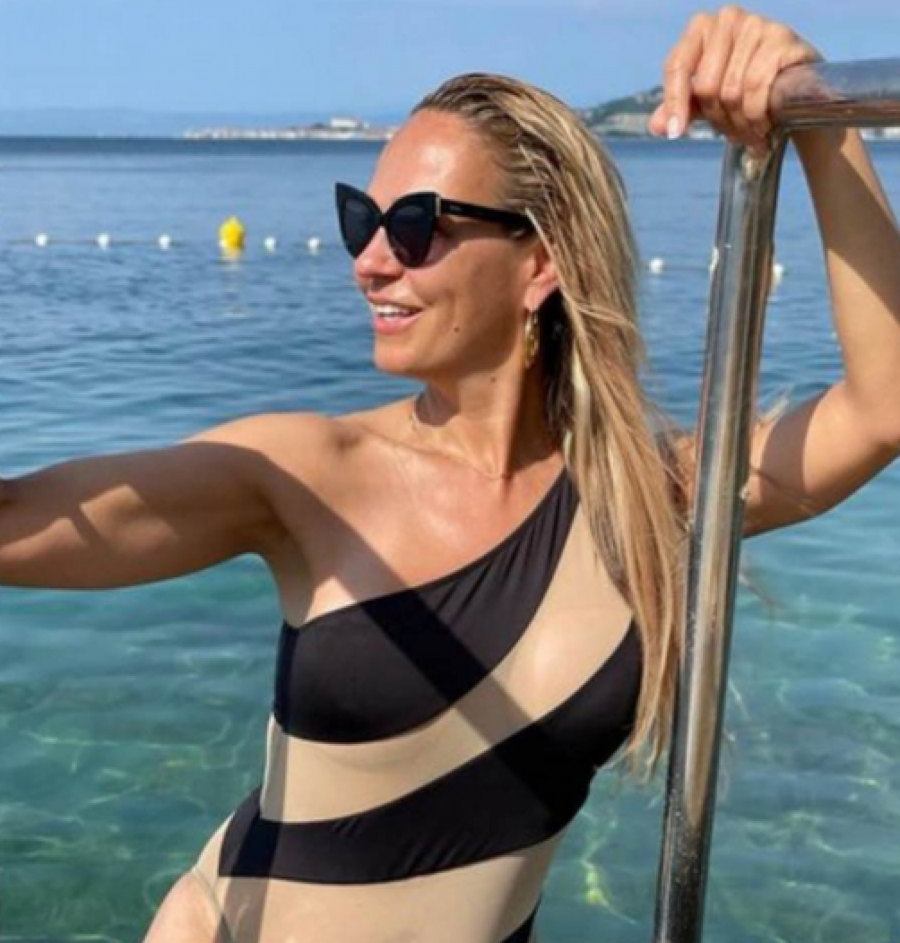 VLASNICA NAJBOLJIH NOGU Marijana Mateus i u 6. deceniji grmi, komentari samo pljušte (FOTO)