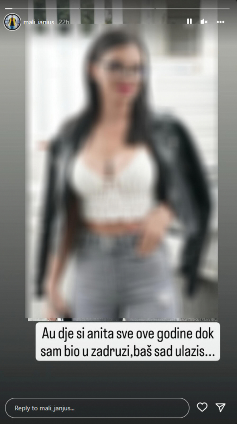 JANJUŠ BACIO OKO NA NOVU ZADRUGARKU Odmah se oglasio i javno joj uputio poruku i to bez blama, ima 19 godina, ali mu to ne smeta (FOTO)