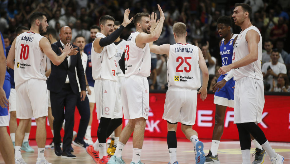 POSLE GRČKE, PALI I TURCI Srbija u drami na krilima Jokića utišala "Sinan Erdem" Arenu i napravila još jedan krupan korak ka Mundobasketu