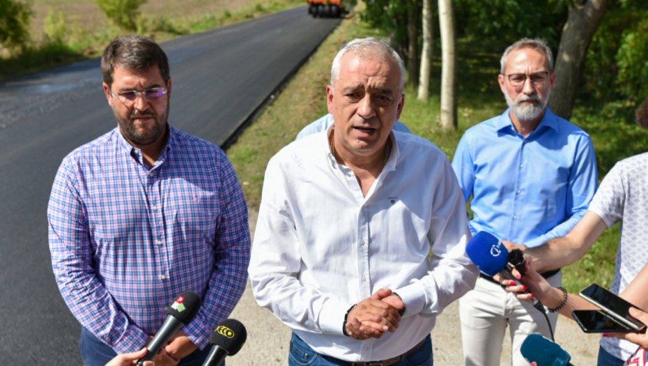 ZAVRŠNI RADOVI Gradonačelnik Bakić obišao saobraćajnicu oko Palićkog jezera (FOTO)