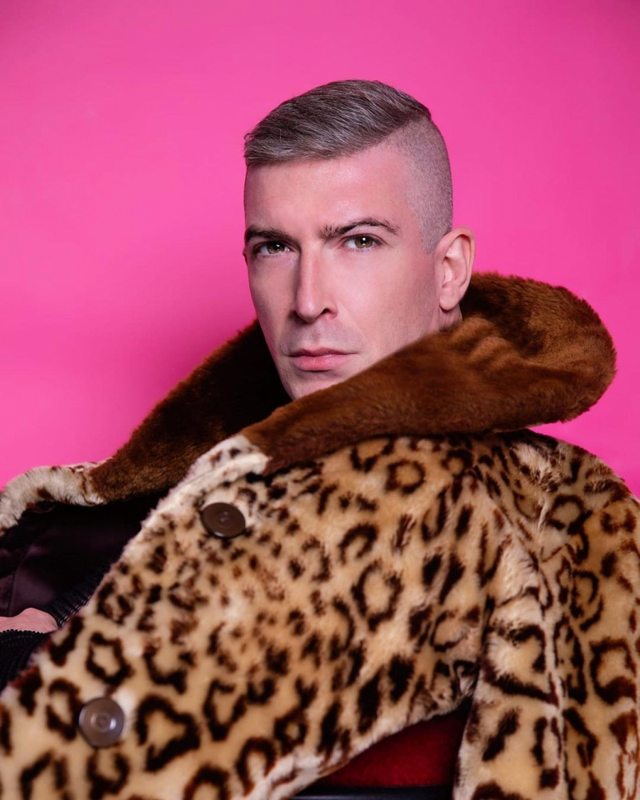 KOLUMNA MILIJA ČOLIĆA Radoznao kao mlad majmun