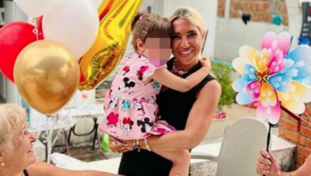 MORA DA SE UDA ZA BOGATOG Ćerka Jovane Jeremić napunila je pet godina, a voditeljka ovako priča o njenim rezultatima