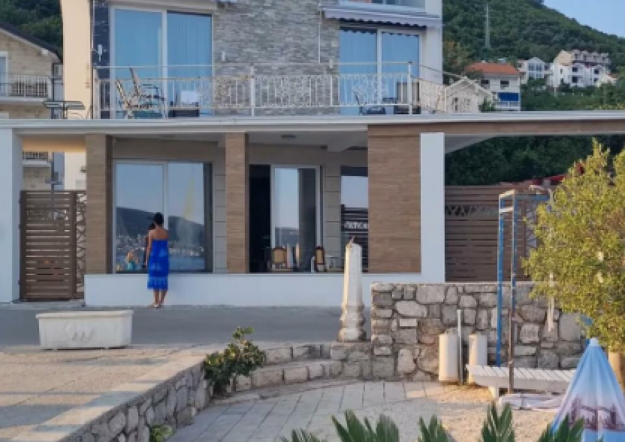 RENOVIRANJE VILE KOŠTALO GA 150.000 EVRA Zavirite u raskošni dom Miloša Bojanića, luksuz pršti na sve strane (FOTO)