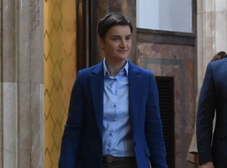 SRBIJA DO KRAJA SEPTEMBRA DOBIJA NOVE MINISTRE: Nedimović ne bi više da bude u Vladi!