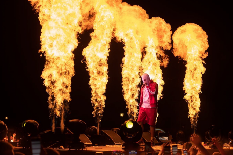 NEZAPAMĆEN ŠOU Nastupi svetskog ranga, skejt park, mural i poljubac na bini za drugo veče Music Week-a