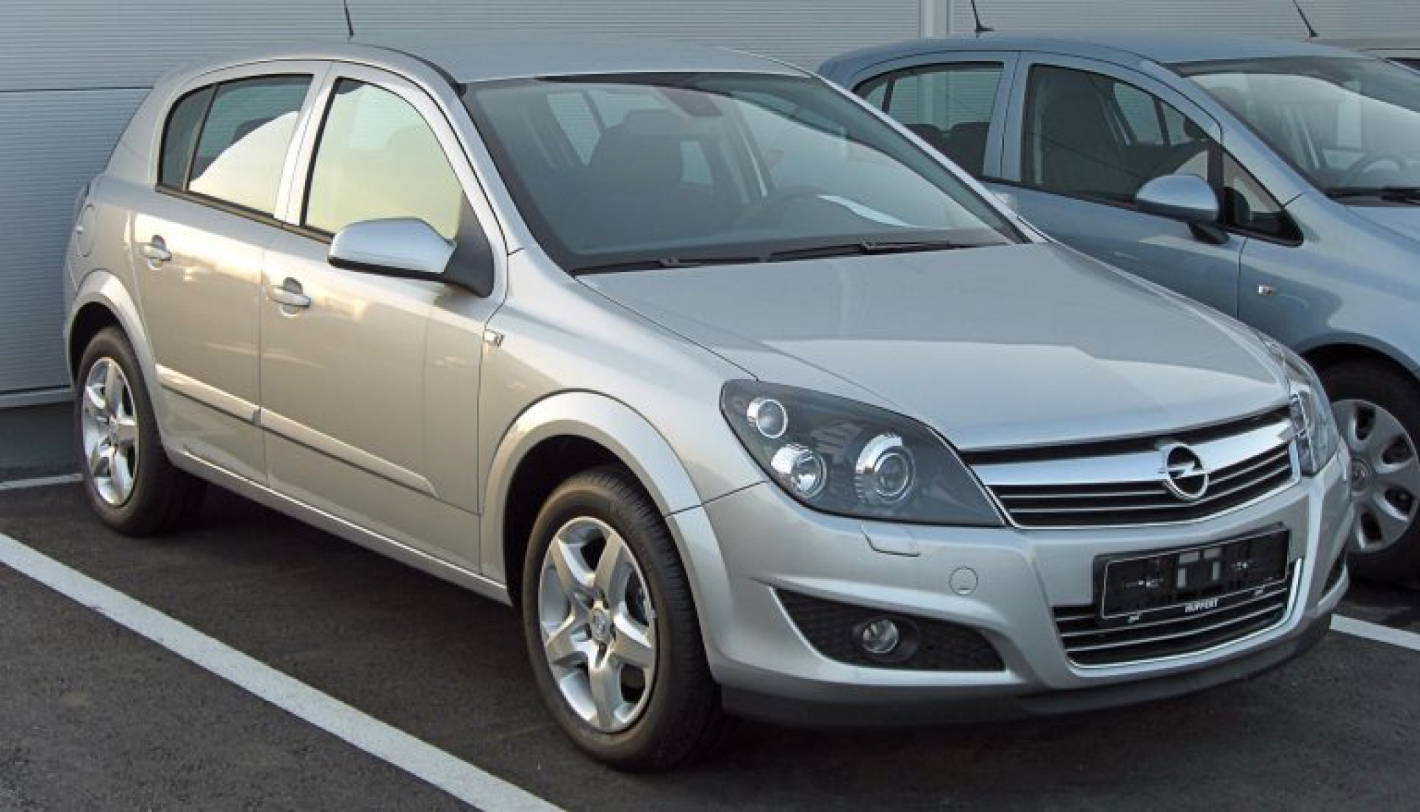 ŠTA IZABRATI Top 5 polovnih automobila do 3000 evra - pouzdani, a jeftini