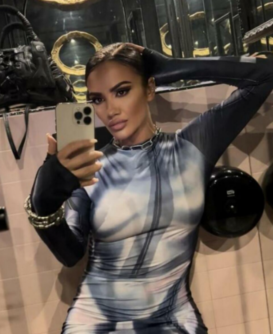 BRUTALNA SINDI U HALJINI OD 3.000 EVRA Ivana Stamenković izdominirala, pozirala u se*si kombinaciji, komentari samo pljušte (FOTO)