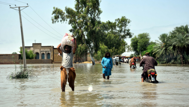 NEZABELEŽENA KLIMATSKA KATASTROFA Ujedinjene nacije apeluju za pomoć Pakistanu (FOTO)