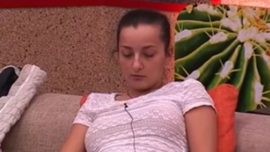 ŠTA DANAS RADI NAJKONTROVERZNIJA RIJALITI UČESNICA IKADA? Napustila je Srbiju i promenila život iz korena, a evo kako sada izgleda (FOTO)