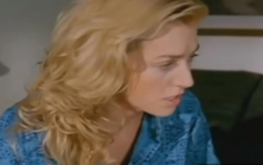 OBOŽAVALI STE JE U KULTNOM SRPSKOM FILMU Bila je najlepša jugoslovenska glumica, otišla je iz Srbije, a evo kako danas izgleda