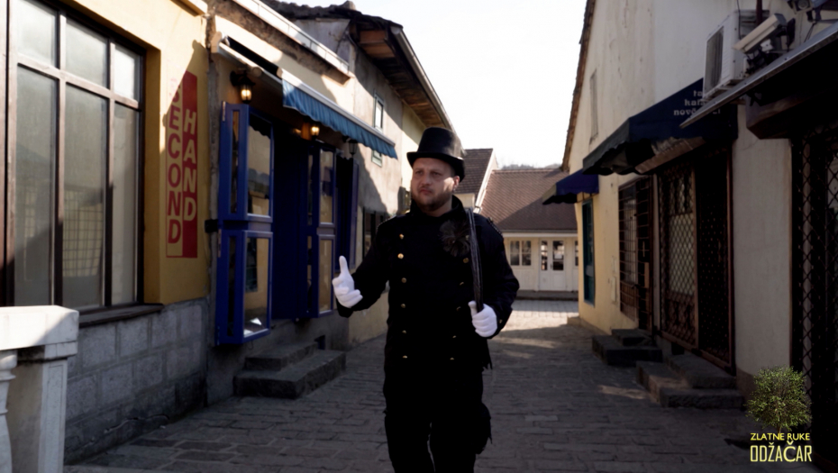 KLIK NA OVAJ NASLOV DONOSI SREĆU Putovanje s odžačarom po valjevskim krovovima