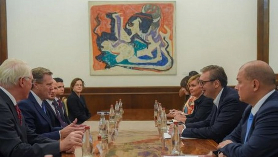 VUČIĆ SA TARNEROM: Srbija ulaže napore za održiv dogovor sa Prištinom