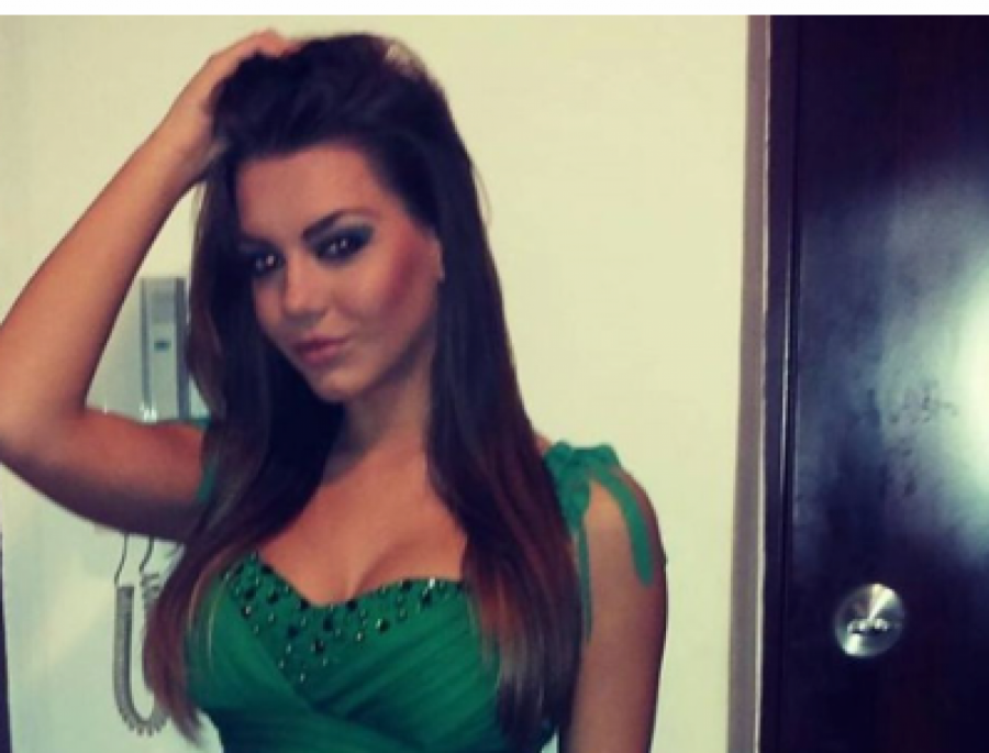 BEZ ZANIMANJA, A POZNATE PO ESTETSKIM ZAHVATIMA Ćerke poznatih su ovako nekada izgledale (FOTO)