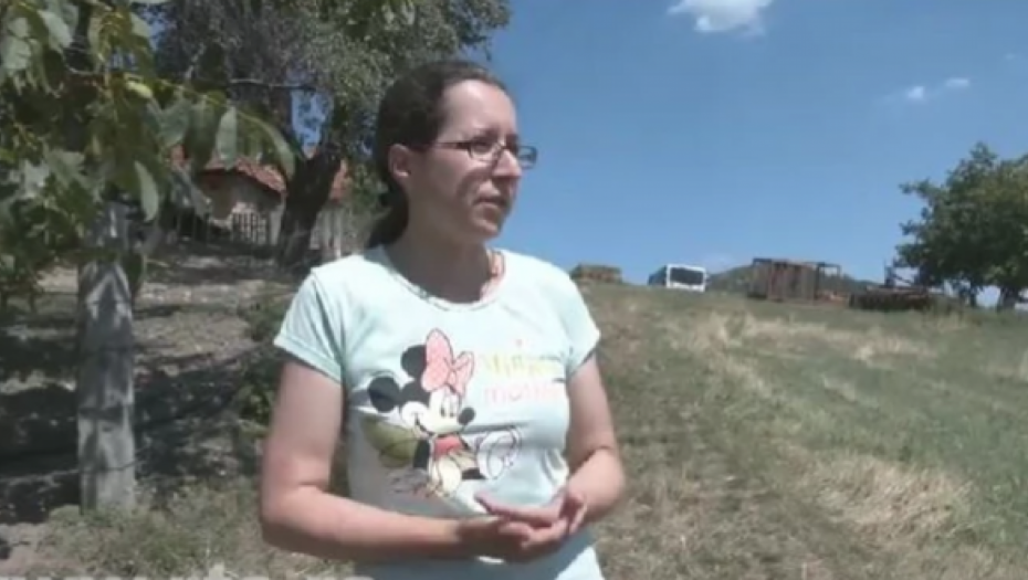 ZBOG LJUBAVI OTIŠLA NA SELO I POSTALA PASTIRICA Doktorka stomatologije ordinaciju zamenila livadama