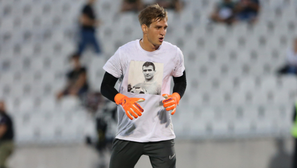 U ČAST LEGENDI Partizanovi golmani izašli na teren u majicama sa brojem 1