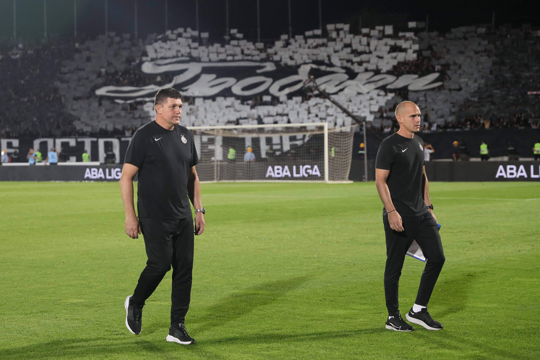 NEGDE MORA DA CURI Trener Partizana čestitao igračima, ali...