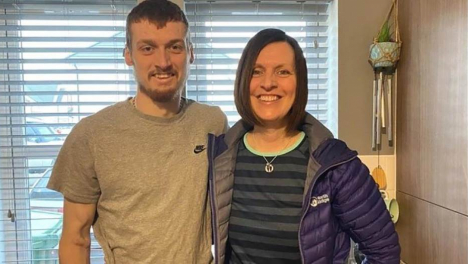 SRBI GA PIJU KAO DOBAR DAN Sve se desilo iznenada, od ovog pića mladiću otkazali organi