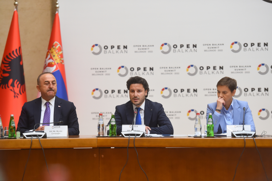 SAMIT LIDERA OTVORENOG BALKANA Vučić nakon potpisivanja sporazuma: Ponosan sam, ovo je inicijativa od velikog interesa (FOTO/VIDEO)