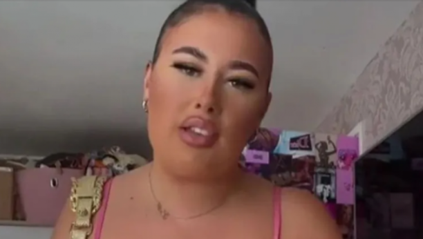 PONIZILI JE I MALTRETIRALI JER SE OVAKO OBUKLA Sada je rešila da pokaže zube, proverite da li je ovo vama pristojno