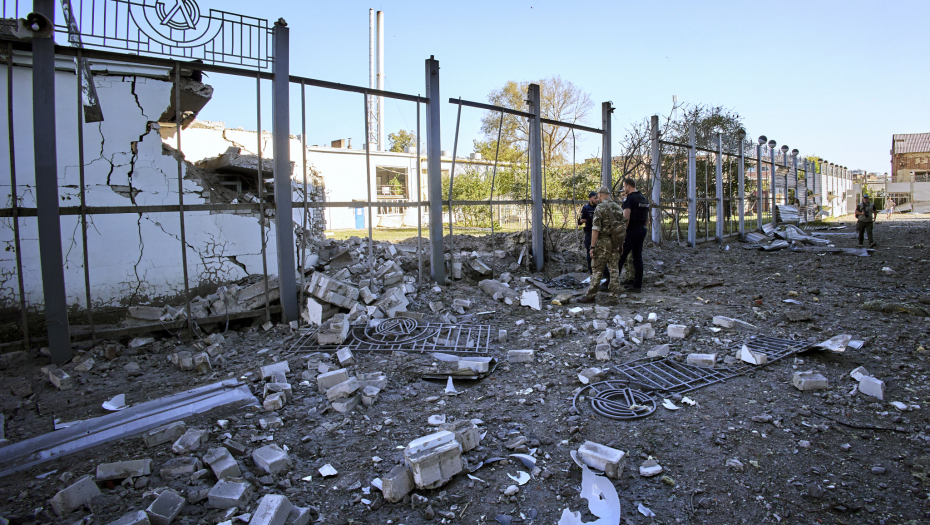 UZBUNA ZA VAZDUŠNI NAPAD U UKRAJINI Eksplozija u Harkovu