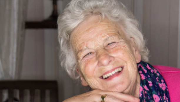 BAKA SAZNALA DA JE TRUDNA Godinama je bila u klimaksu, a onda su je iznenadile šokantne vesti