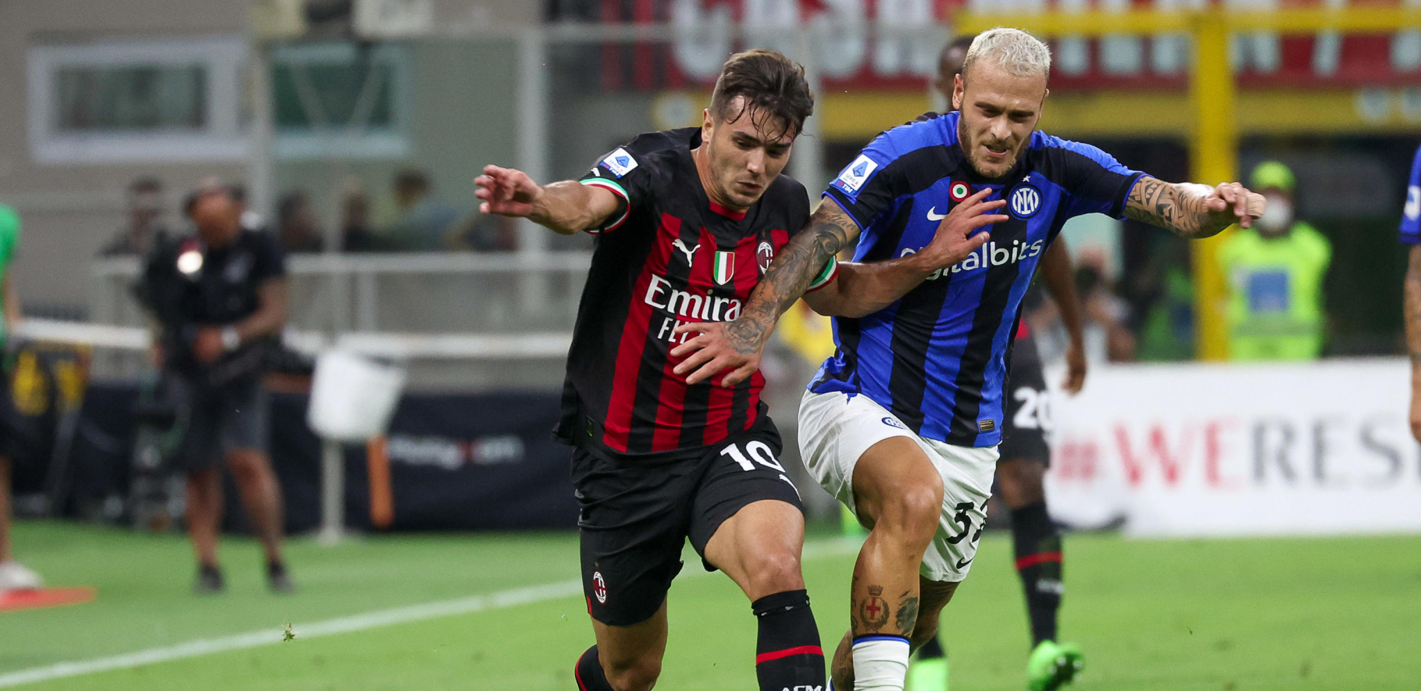 SVE JE PRŠTALO U DERBIJU ITALIJE Goleada na San Siru pripala Milanu (VIDEO)