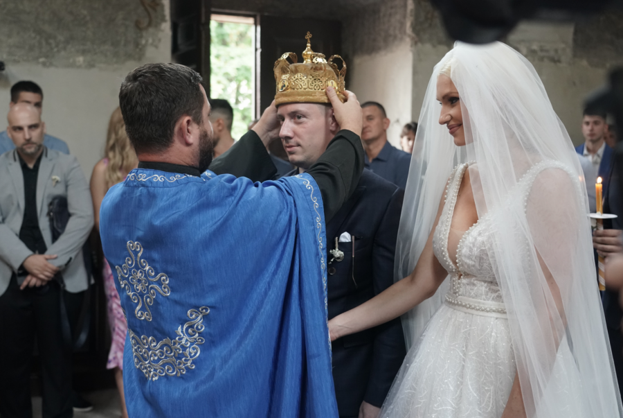 OGROMAN BIDERMAJER I TORTA NA ČETIRI SPRATA! Anja Mit izgovorila sudbonosno 