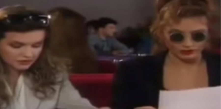 GLUMICA DOŽIVELA INFARKT Pozlilo joj usred rođendana, odmah hospitalizovana u Crnoj Gori