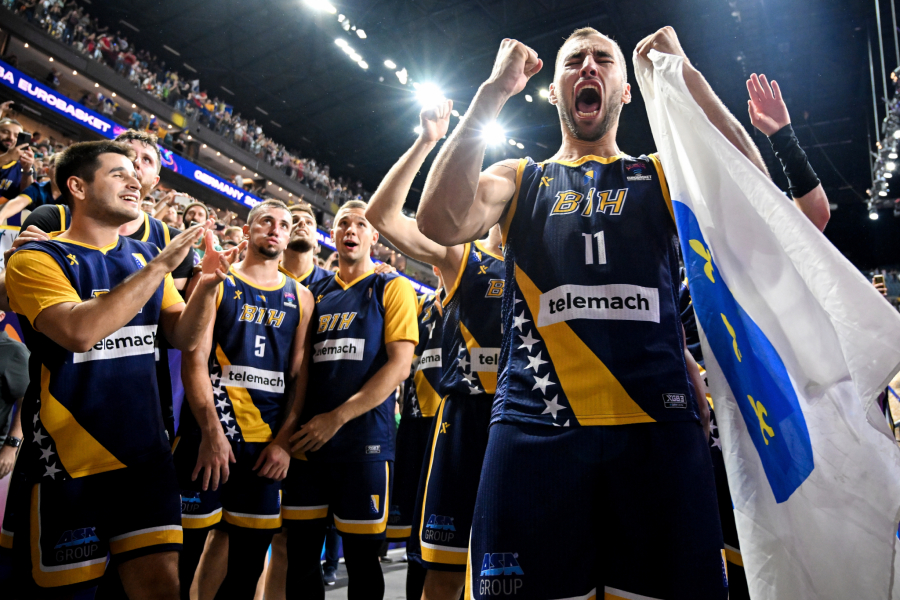 EVROBASKET PETI DAN Moćna Srbija, Ukrajina šokirala Italiju, Hrvatska slavila posle drame