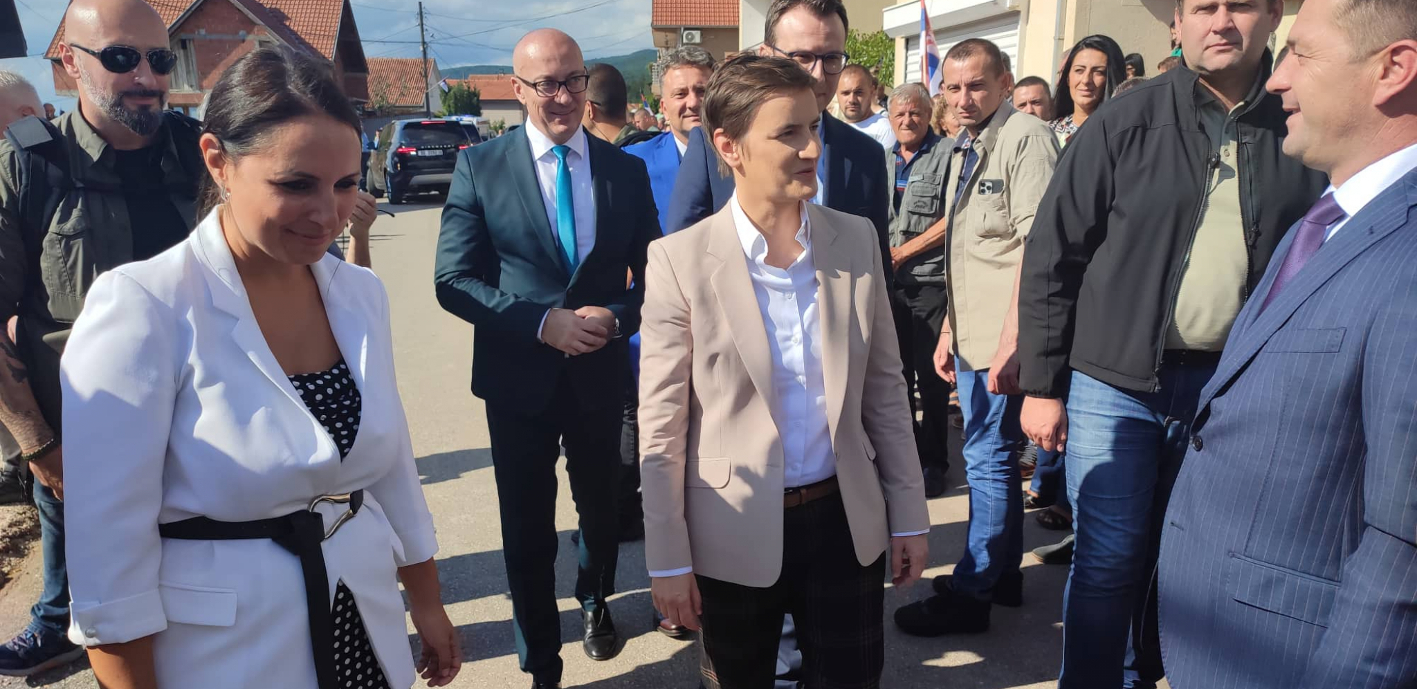 ANA BRNABIĆ U LEPOSAVIĆU Predati ključevi nove kuće koja je sagrađena sredstvima Vlade Srbije