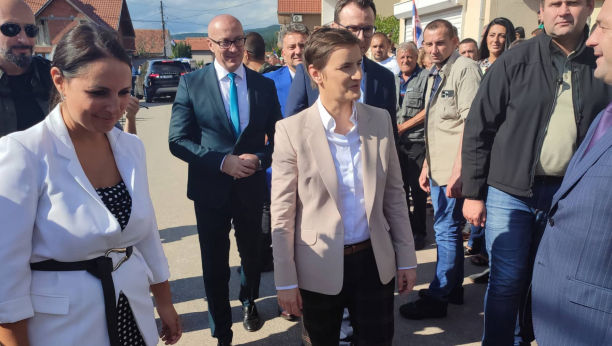 ANA BRNABIĆ U LEPOSAVIĆU Predati ključevi nove kuće koja je sagrađena sredstvima Vlade Srbije