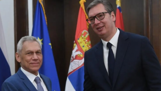 OTVOREN I SRDAČAN RAZGOVOR Predsednik Vučić o važnim temama sa ambasadorom Bocan-Harčenkom (FOTO)