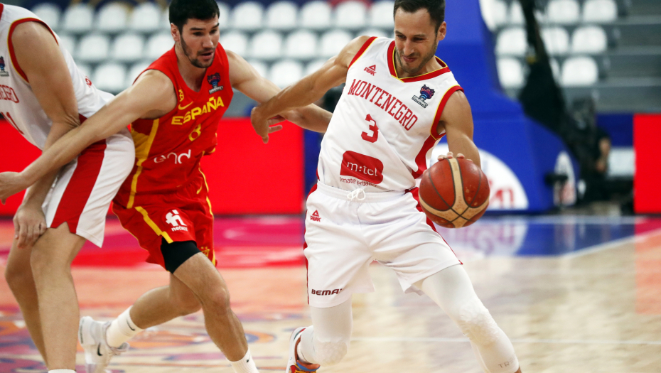 DEMONSTRACIJA SILE Španija razbila Crnu Goru