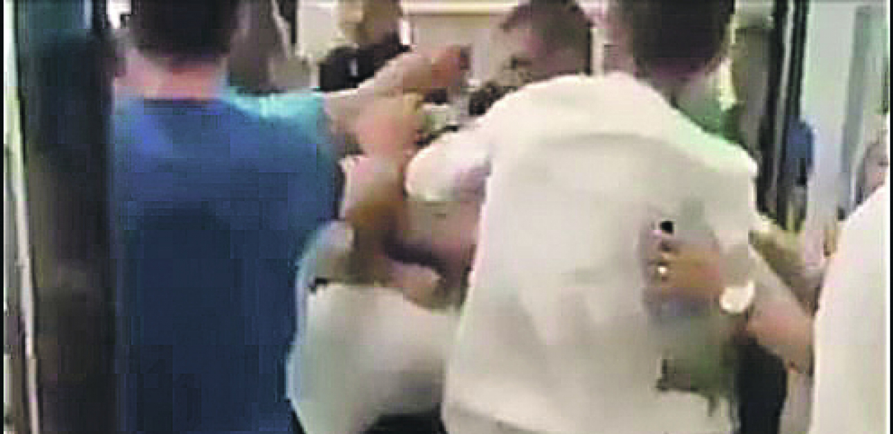 MILICA POŠLA DA SE PRESVUČE PA NASTAO HAOS: Pretukli mladu na njenoj svadbi!