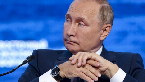 OGLASIO SE PESKOV NAKON NAPADA NA ŠKOLU U IŽEVSKU "Putin duboko žali zbog smrti dece"