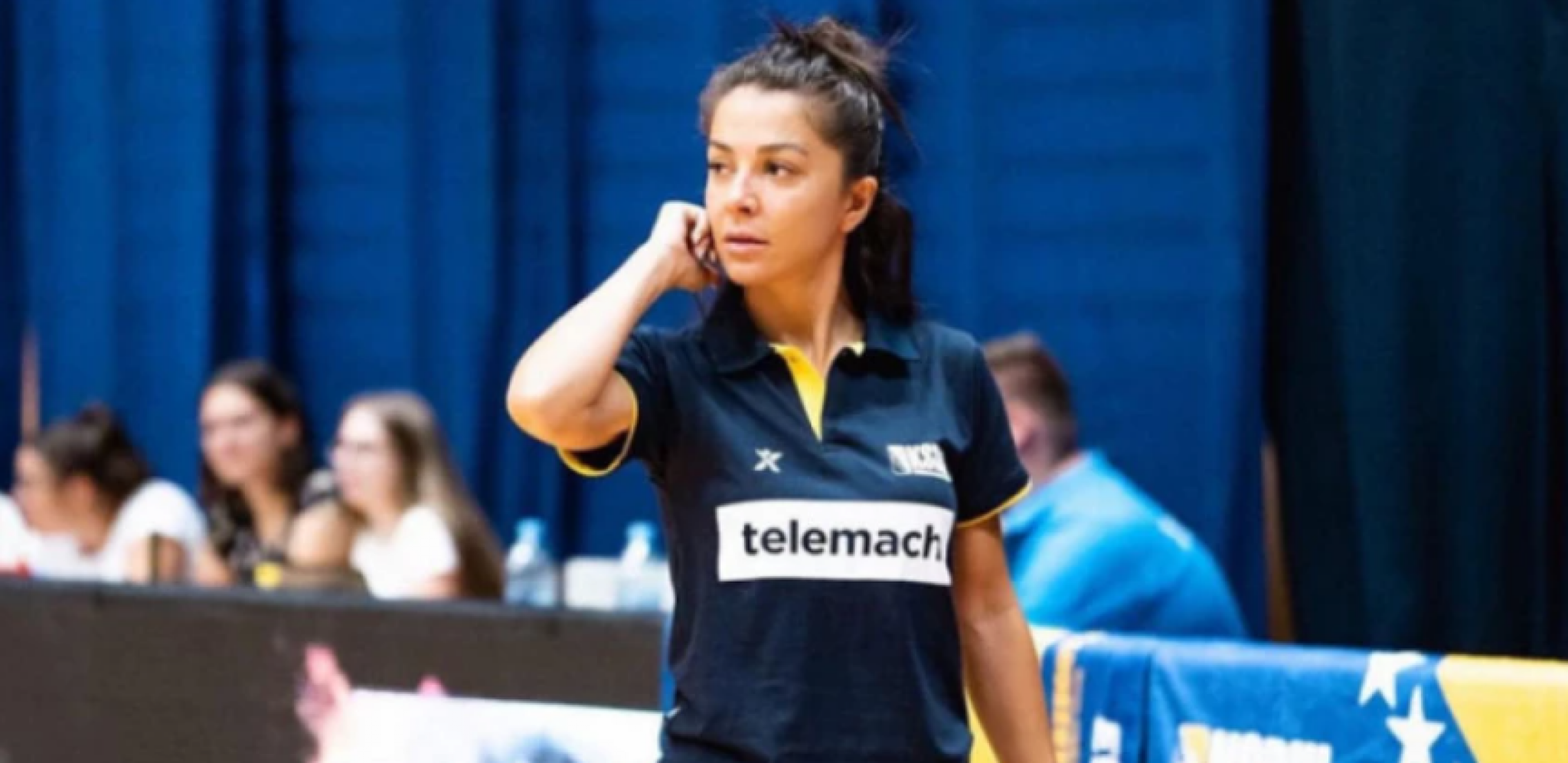 SKANDALOZNO PONAŠANJE SE NASTAVLJA Selektorka se oglasila: Tri prsta nećete dizati, niko vas nije terao pod našu zastavu (FOTO)