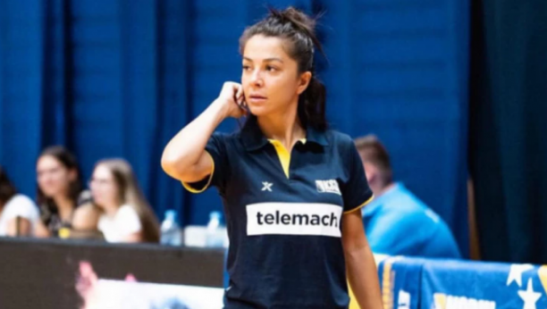 SKANDAL KAKAV SE NE PAMTI Selektorka zabranila košarkašicama da slave uz tri prsta: Odseći ćemo vam ruke