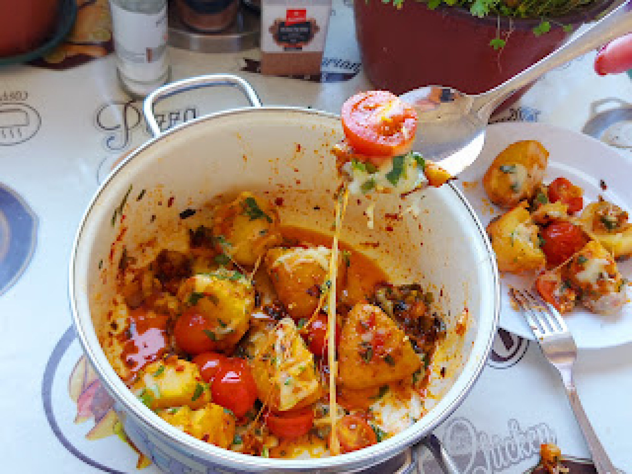 ČISTO SAVRŠENSTO  Kuvani krompir u sosu od povrća, lepše nego sa mesom