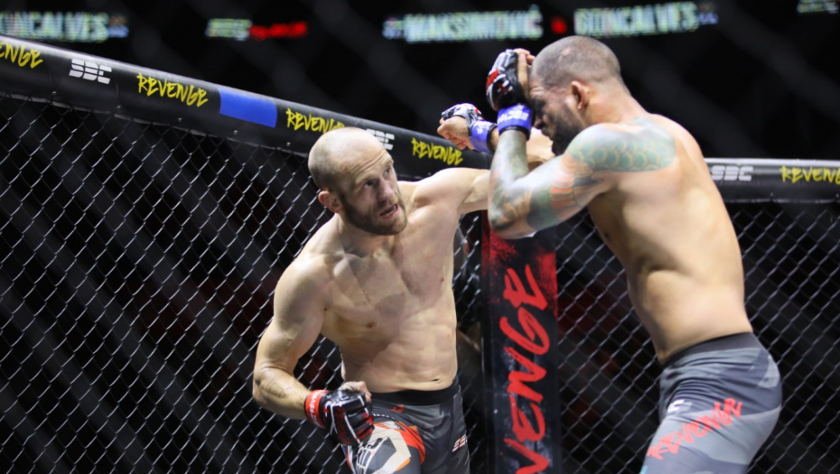 ZVEZDINA NOĆ ZA ISTORIJU Limp u oktagonu junački razvalio Brazilca, 