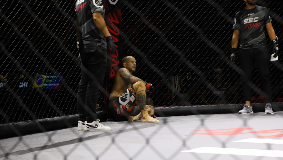 ŠOK U BEOGRADSKOJ ARENI Vaso Bakočević: Kraj, završio sam sa MMA (VIDEO)