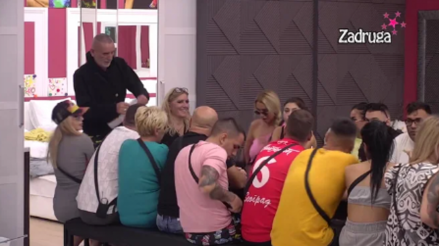 ON JE PRVI VOĐA ZADRUGE 6! Učesnici doneli neočekivanu odluku, došlo je do velikih izmena, oglasila se i produkcija