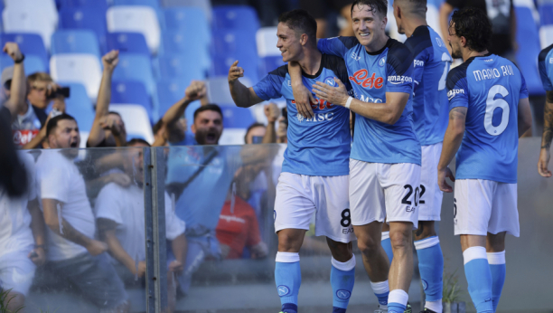 MUNICIJA POTROŠENA PROTIV LIVERPULA Napoli u 90. minutu slomio otpor Specije i upisao novu pobedu