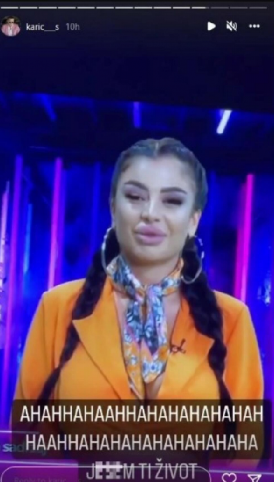 STEFANU KARIĆU NOVA ZADRUGARKA ZAPALA ZA OKO Javno je ismejao zbog plastičnih operacija, pa joj poručio ovo