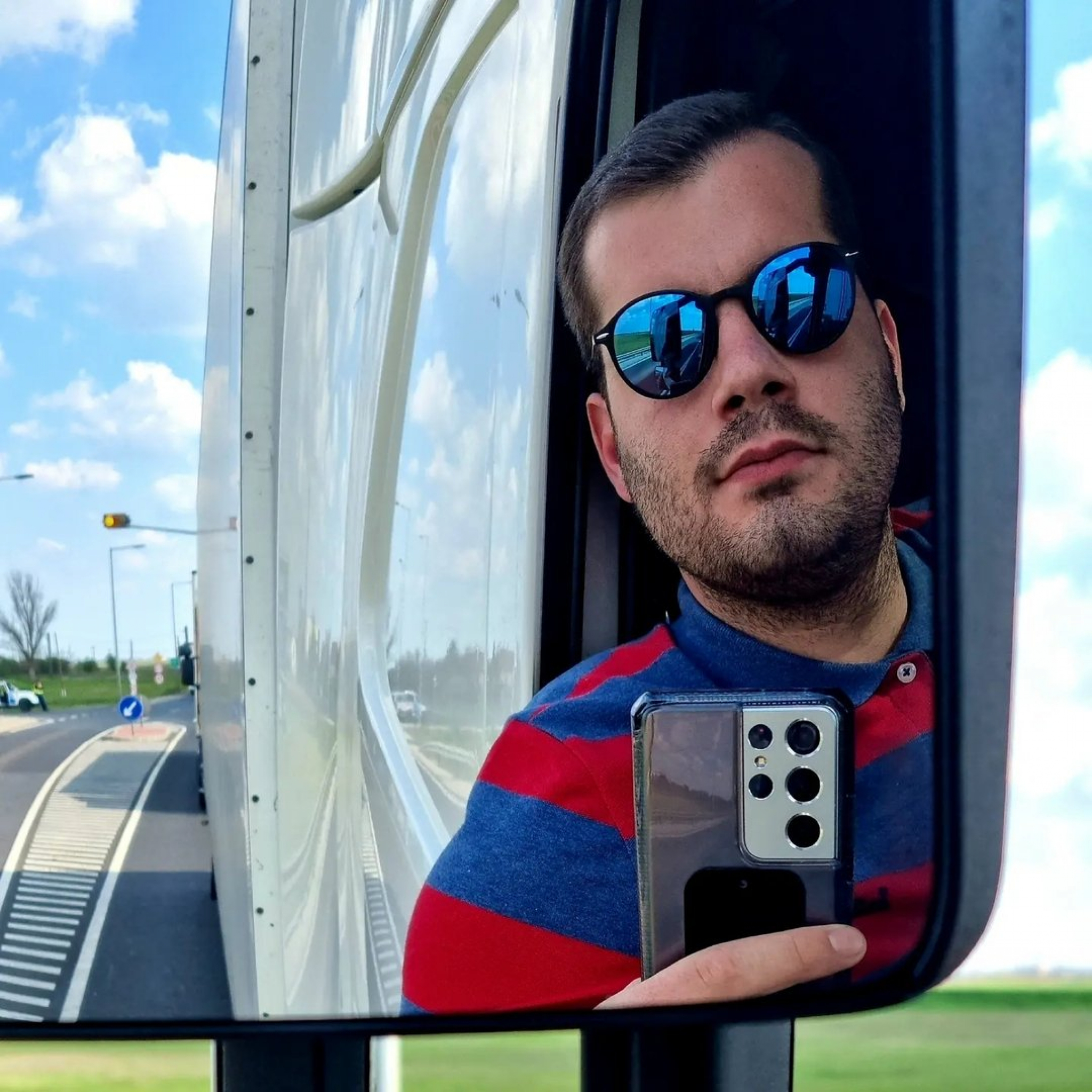 IZ PROVODA U SMRT Najbolji drugovi stradali u udesu