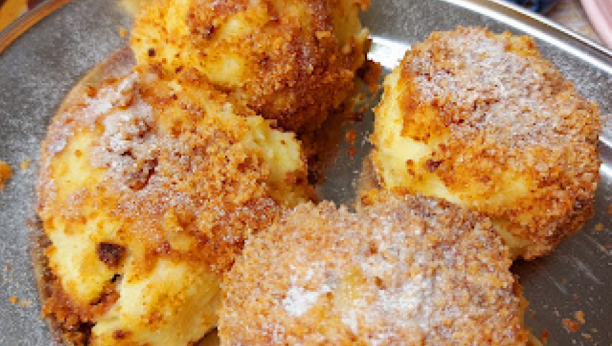 SJAJNA POSLASTICA Knedlice sa šljivama, po receptu bake Jele (VIDEO)