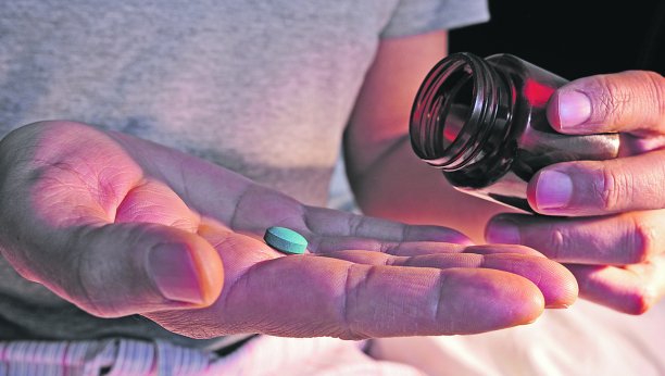 FARMACEUTI UPOZORAVAJU Lomljenje tableta može da bude štetno po zdravlje