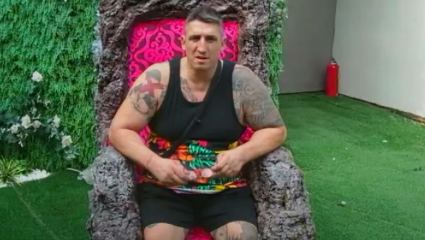 KRISTIJAN PODNEO ZAHTEV ZA RAZVOD BRAKA Golubović pogazio svoju reč, a trudna Kristina otkrila zašto je to tako