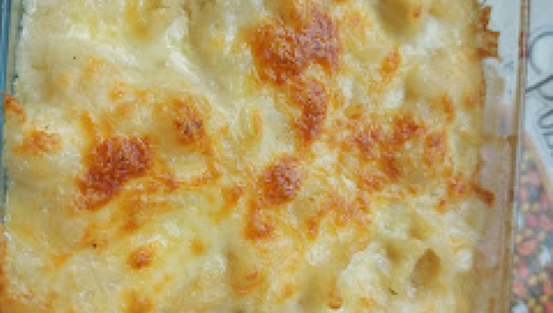 BRZO, A UKUSNO JELO Testenina sa beli sosom, spremna za pola sata