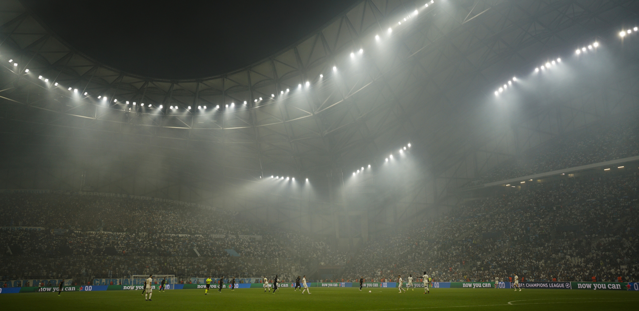 SAOPŠTENJE UEFA Utakmice Lige šampiona, Lige Evrope i Lige konferencija počeće minutom ćutanja zbog žrtava zemljotresa
